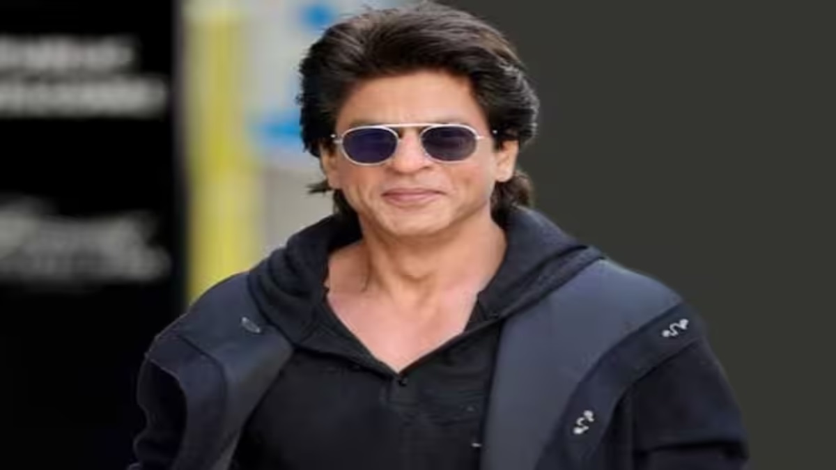 Shah Rukh Khan: फिल्म में से’क्स-सुक्स है..? शाहरुख से फैन ने पूछा मजेदार सवाल तो एक्टर के एपिक रिप्लाई ने जीत लिया दिल