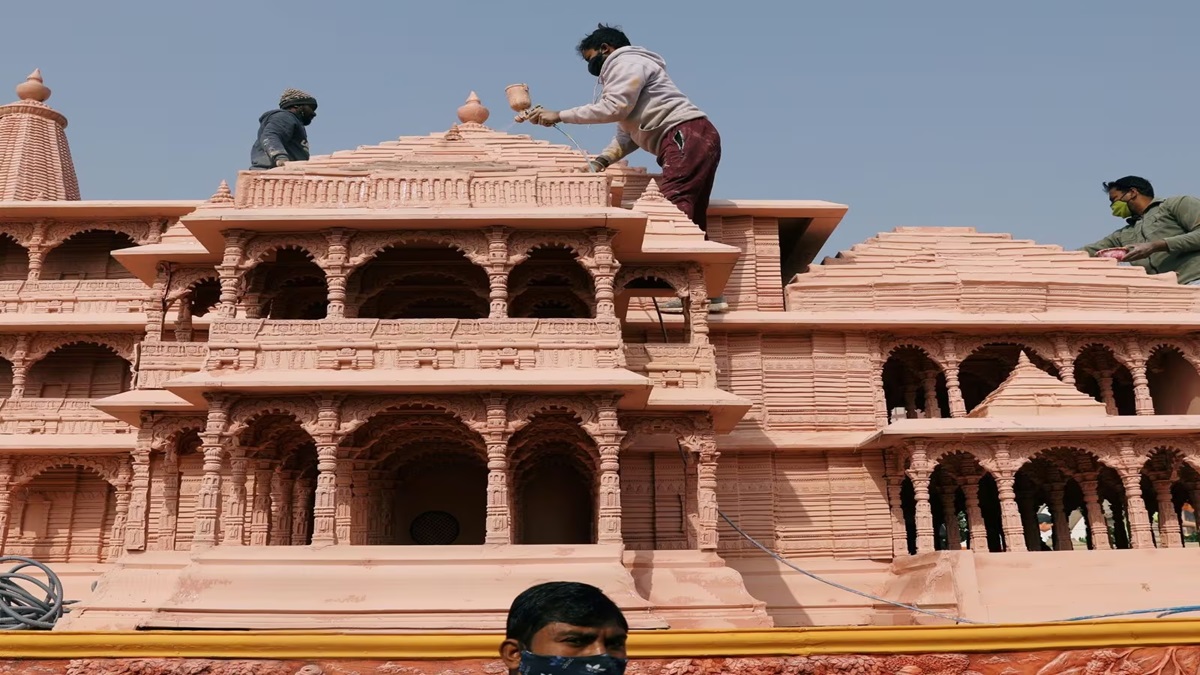 Ayodhya Ram Mandir: योगी सरकार अयोध्या में सजाएगी ‘वैश्विक राम दरबार’, सैकड़ों विदेशी कलाकार लेंगे हिस्सा