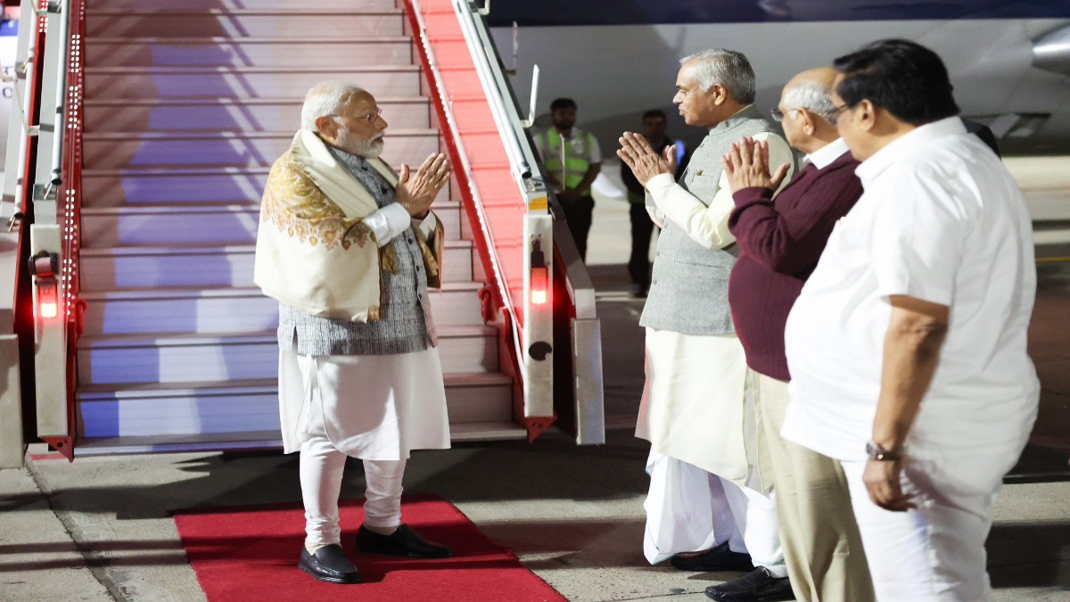 PM Modi Gujarat Visit: आज गुजरात दौरे पर पीएम मोदी, अहमदाबाद में करेंगे रोड शो, गांधीनगर में करेंगे ग्लोबल समिट का उद्घाटन