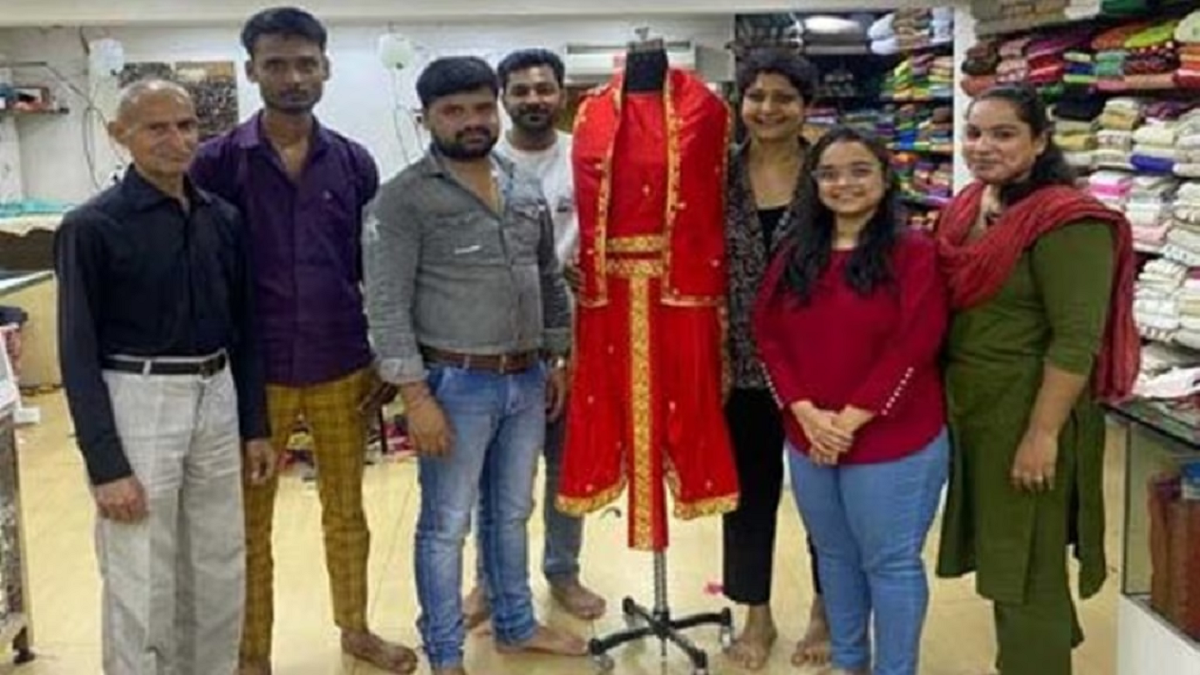 Ramlala Dress : यवतमाल की बेटी ने डिजाइन की है अयोध्या के रामलला की ‘ड्रेस’,  पिता रहे हैं शिवसेना के पूर्व विधायक