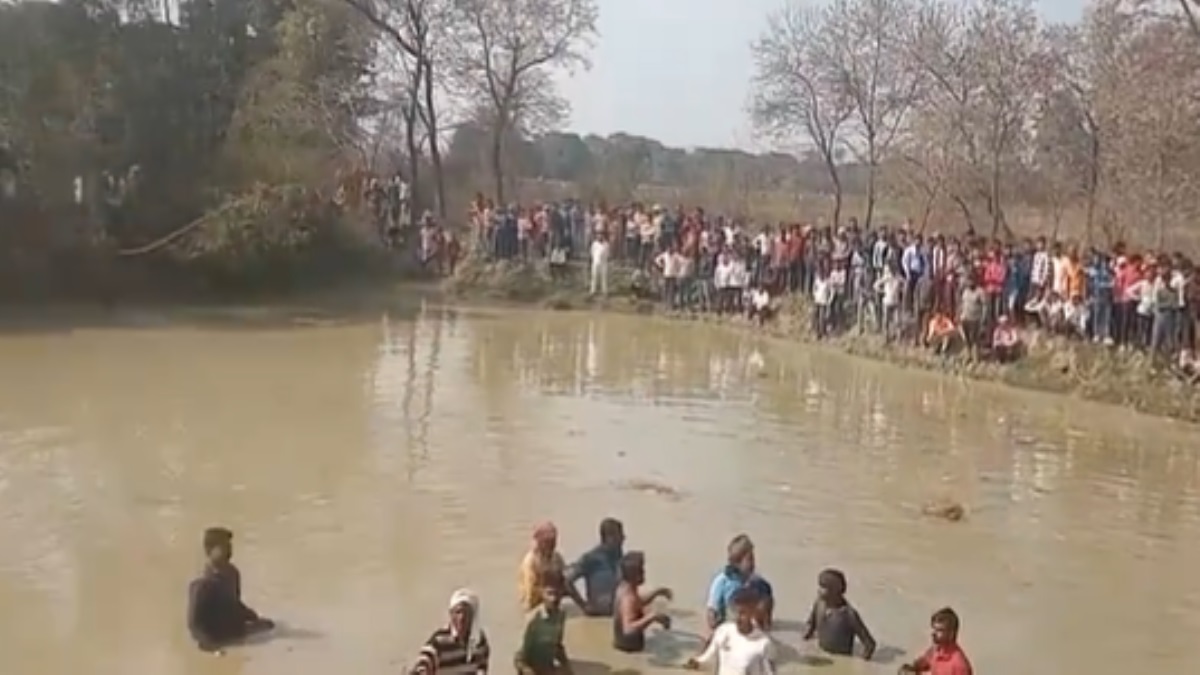Kasganj Accident: कासगंज में तालाब में ट्रैक्टर-ट्रॉली गिरने से 22 लोगों की मौत, सीएम योगी ने दुख जताते हुए किया मुआवजे का एलान