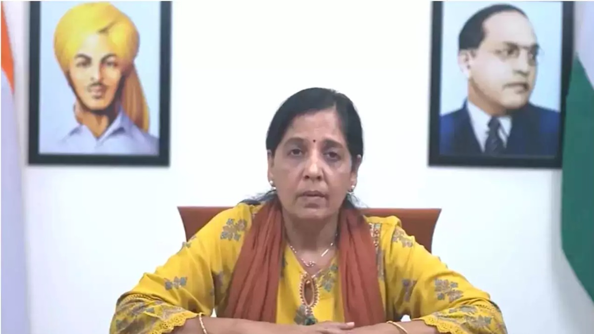 Sunita Kejriwal: ‘यह कानून नहीं, तानाशाही, आपातकाल है’, अरविंद केजरीवाल की CBI अरेस्ट के बाद बोली सुनीता केजरीवाल