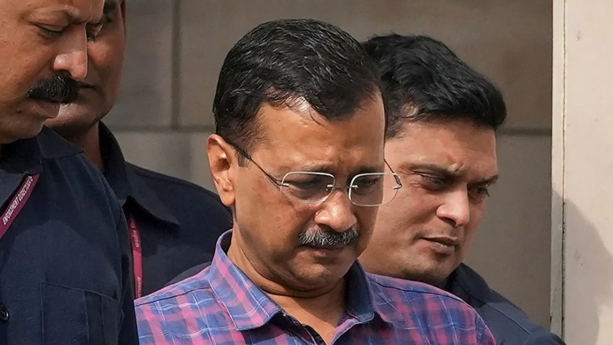 Delhi Liquor Scam: अरविंद केजरीवाल और आम आदमी पार्टी के लिए बढ़ सकती है मुश्किल, शराब घोटाला मामले में ईडी ने वकील को किया गिरफ्तार; हवाला के जरिए रकम भिजवाने का है आरोप