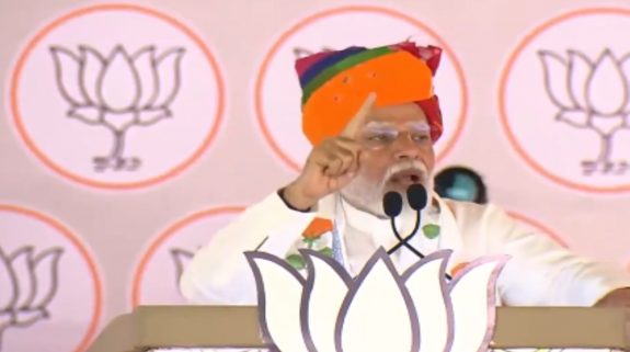 PM Modi Attacks Congress: ‘मैंने अब राज खोल दिया है तो…’, राजस्थान के टोंक में पीएम मोदी ने कांग्रेस और राहुल गांधी पर साधा करारा निशाना