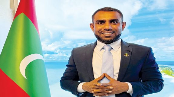 Maldives Request To Indians: मालदीव की हेकड़ी निकली, अब लगा रहा भारतीयों से पर्यटन के लिए आने की गुहार, मंत्री बोले- गर्मजोशी से करेंगे स्वागत