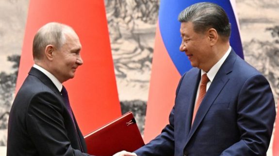 Vladimir Putin In China: व्लादिमीर पुतिन ने शी जिनपिंग को बताया अपना ‘बेस्ट फ्रेंड’, दोनों ने दोस्ती का हाथ बढ़ाकर अमेरिका को दिखाई आंख
