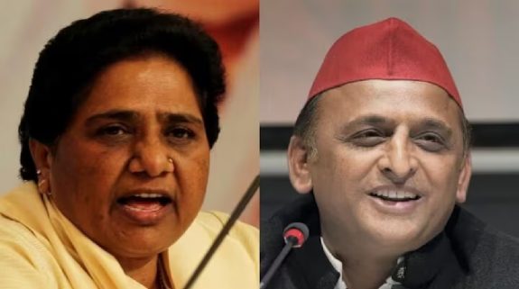 Akhilesh Yadav Targeted Mayawati : मायावती ने आकाश आनंद को पद से हटाया तो अखिलेश यादव ने बताया कारण
