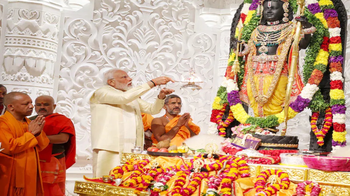 PM Modi In Ayodhya: एक बार फिर भगवान रामलला के दरबार पहुंचेंगे पीएम मोदी, मंदिर दर्शन न करने पर विपक्ष को घेरा था