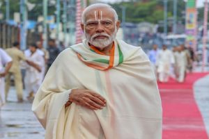 Congress & TMC Objects On PM Narendra Modi’s Meditation : पीएम नरेंद्र मोदी के ‘ध्यान’ पर भी अब कांग्रेस और टीएमसी को आपत्ति, बीजेपी ने किया पलटवार