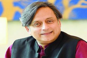 Shashi Tharoor’s PA Arrested On Gold Smuggling : सोना तस्करी मामले में कांग्रेस सांसद शशि थरूर का पीए दिल्ली एयरपोर्ट से गिरफ्तार