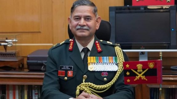 Who Is Upendra Dwivedi In Hindi: कौन हैं लेफ्टिनेंट जनरल उपेंद्र द्विवेदी? जिन्होंने संभाली सेना की कमान, चीन और पाकिस्तान को लेकर रखते हैं अच्छी समझ..