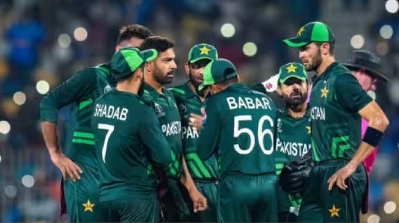 Pakistan Out From World Cup T20, Anger Erupted : कुर्बानी के जानवर हाजिर हों…टी20 वर्ल्ड कप से पाकिस्तान के बाहर होने पर भड़के पूर्व कप्तान मोहम्मद हफीज़