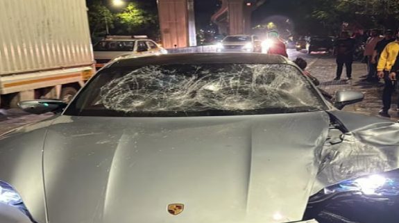 Pune Porsche Car Accident Case: पुणे पोर्श कार हादसे में आरोपी नाबालिग नहीं खोल रहा जुबान, पुलिस के हर सवाल पर कह रहा- मुझे कुछ नहीं याद; हादसे में हुई थी 2 इंजीनियरों की मौत
