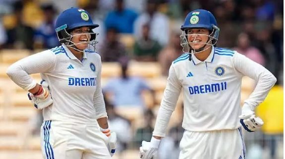 India Vs South Africa Women’s Test Match : शेफाली वर्मा ने लगाया दोहरा शतक, स्मृति मंधाना ने भी मारी सेंचुरी, दोनों ने मिलकर खेली 292 रनों की रिकॉर्ड ओपनिंग पारी