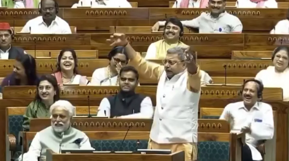Parliament Session: ‘चू, कित, कित, कित, कित…’ TMC सांसद कल्याण बनर्जी ने मोदी के 400 पार के नारे पर ऐसा क्या कहा कि सदन में जमकर लगे ठहाके