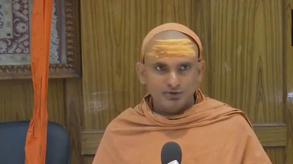 Swami Govindanand Saraswati Slams Swami Avikuteshwaranand: ‘फर्जी है, भगोड़ा नंबर 1 है’, अविमुक्तेश्वरानंद स्वामी पर जमकर बरसे गोविंदानंद सरस्वती महाराज, बताया कांग्रेस की कठपुतली