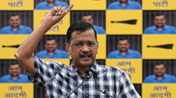 Arvind Kejriwal: सीएम अरविंद केजरीवाल की न्यायिक हिरासत बढ़ी, दिल्ली की राऊज एवेन्यू कोर्ट का बड़ा फैसला