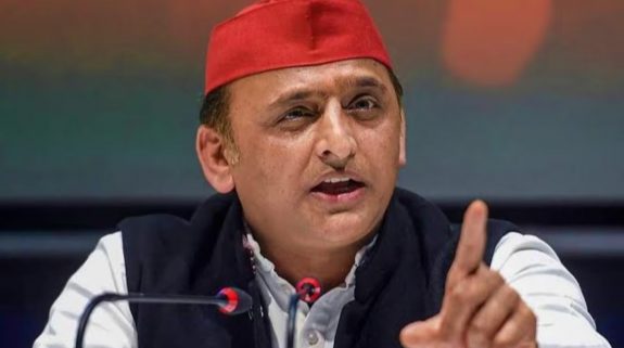 Akhilesh Yadav On India Alliance : अखिलेश यादव का ऐलान, इंडिया गठबंधन बरकरार, जिसको बाहर जाना है, चला जाए