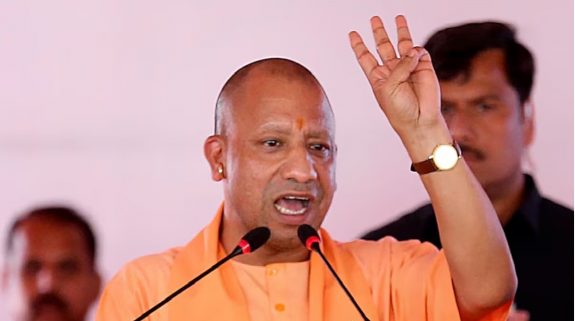 Yogi Adityanath Listed Achievements Of UP Government : योगी आदित्यनाथ ने अपनी सरकार के 8 साल पूरे होने पर पेश किया लेखा-जोखा, गिनाई उपलब्धियां