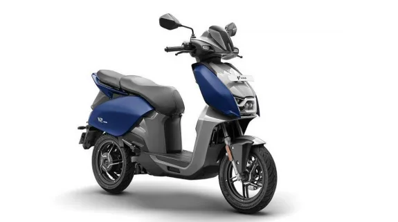 Bajaj Electric Chetak Launch: बजाज ऑटो ने इलेक्ट्रिक Honda Activa को मात देने के लिए कस ली कमर, नया Chetak मचाएगा मार्केट में धूम