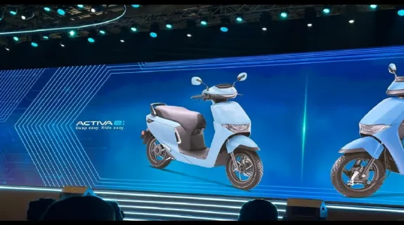 Honda Activa EV: होंडा एक्टिवा का इलेक्ट्रिक वर्जन भारत में लॉन्च, 2025 से होगी डिलीवरी शुरू