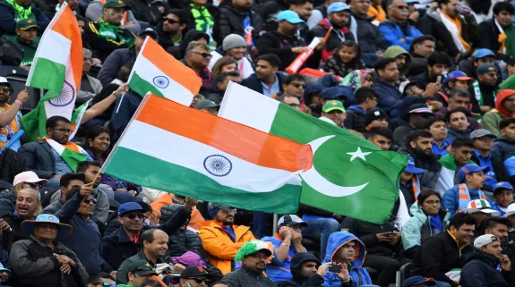 Ind Vs Pak: क्रिकेट के मैदान पर भारत-पाकिस्तान की इस बार दो बार होगी भिड़ंत, आज ही नोट कर लीजिए डेट..