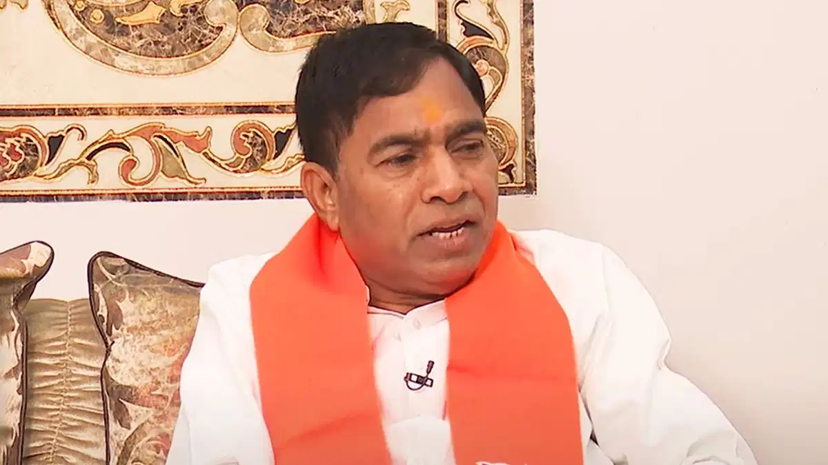 BJP MP Yogendra Chandolia Targets Aam Aadmi Party and Congress : आम आदमी पार्टी ऐसा लोटा जो…बीजेपी सांसद योगेंद्र चंदोलिया ने किया कटाक्ष, कांग्रेस पर भी बरसे