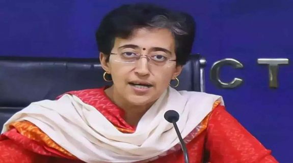 Swearing In ceremony Of Atishi As Delhi CM Today: आज दिल्ली के सीएम पद की शपथ लेंगी आतिशी, 5 मंत्री भी संभालेंगे पद; मुकेश अहलावत पहली बार सरकार में होंगे शामिल