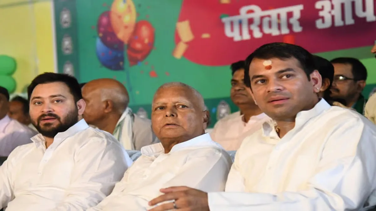 Politics Heated Up Regarding Hindu-Muslim In Bihar : बिहार में हिंदू-मुस्लिम को लेकर राजनीति गरमाई, तेजस्वी यादव बोले, मुसलमानों की तरफ बुरी नजर से देखने वालों की ईंट से ईंट बजा देंगे