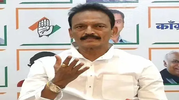 Congress Leader Made Indecent Remarks On EC, BJP Enraged : कांग्रेस नेता ने चुनाव आयोग को लेकर कर दी अभद्र टिप्पणी, माफी मांगने से भी इनकार, भड़की बीजेपी ने किया पलटवार