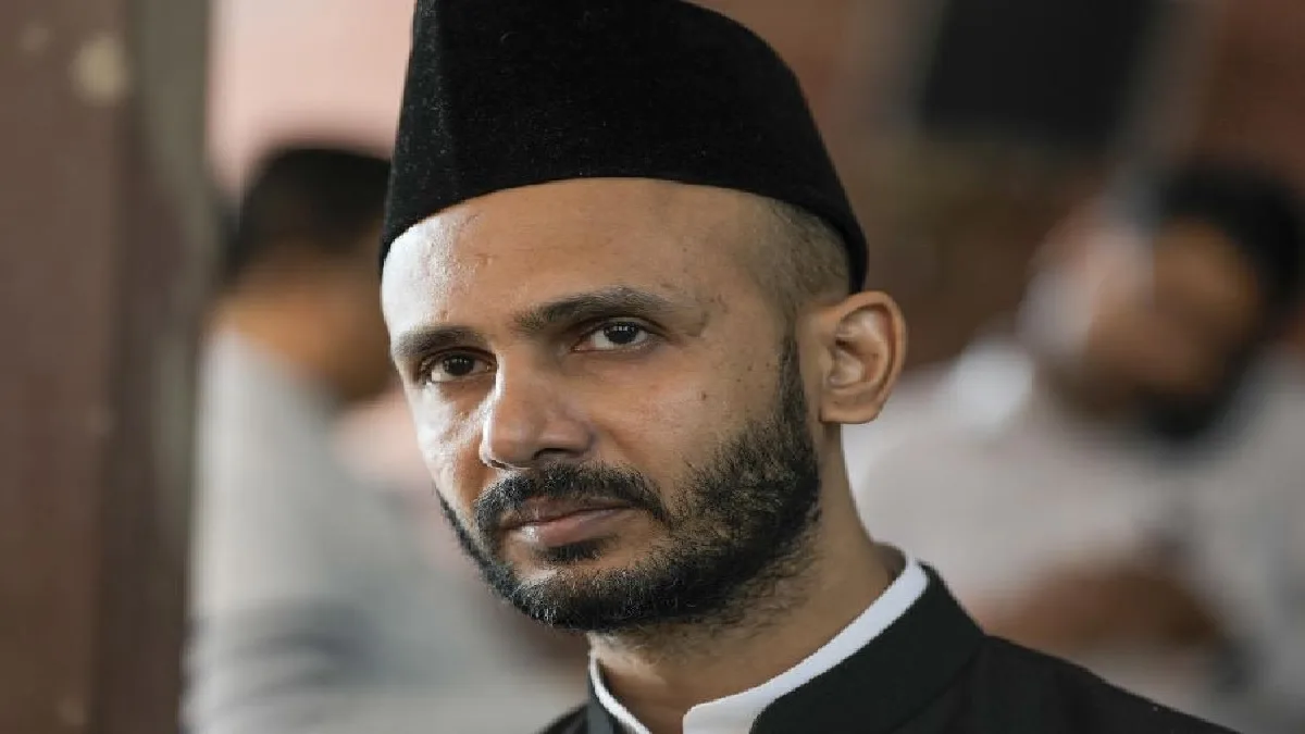 Fine On SP MP Zia Ur Rehman Barq : अवैध निर्माण मामले में संभल सपा सांसद जियाउर्रहमान बर्क पर जुर्माना