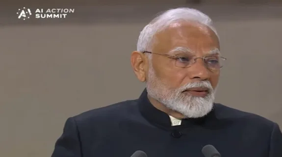 PM Narendra Modi At Paris AI Action Summit : भारत तैयार कर रहा खुद का लार्ज लैंग्वेज मॉडल, पेरिस AI एक्शन समिट में बोले पीएम नरेंद्र मोदी