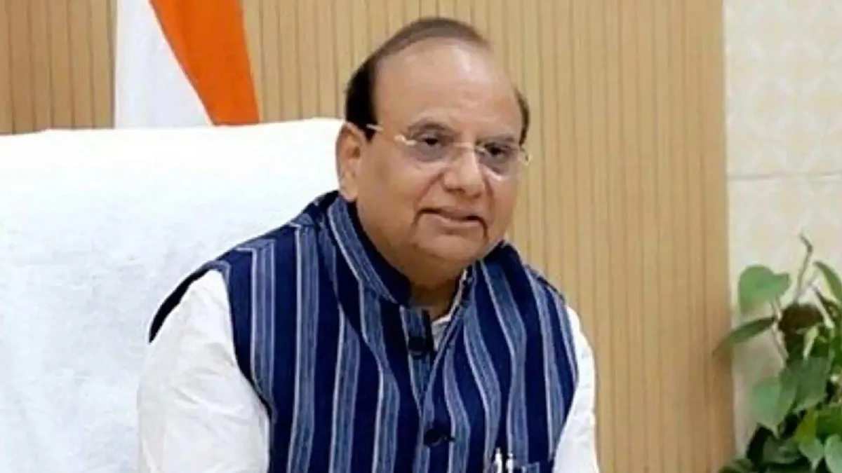 Delhi LG On End Of Life Vehicle: पुराने वाहन रखने वाले दिल्ली के लोगों को राहत देने की तैयारी, एलजी ने रेखा गुप्ता सरकार को लिखी चिट्ठी