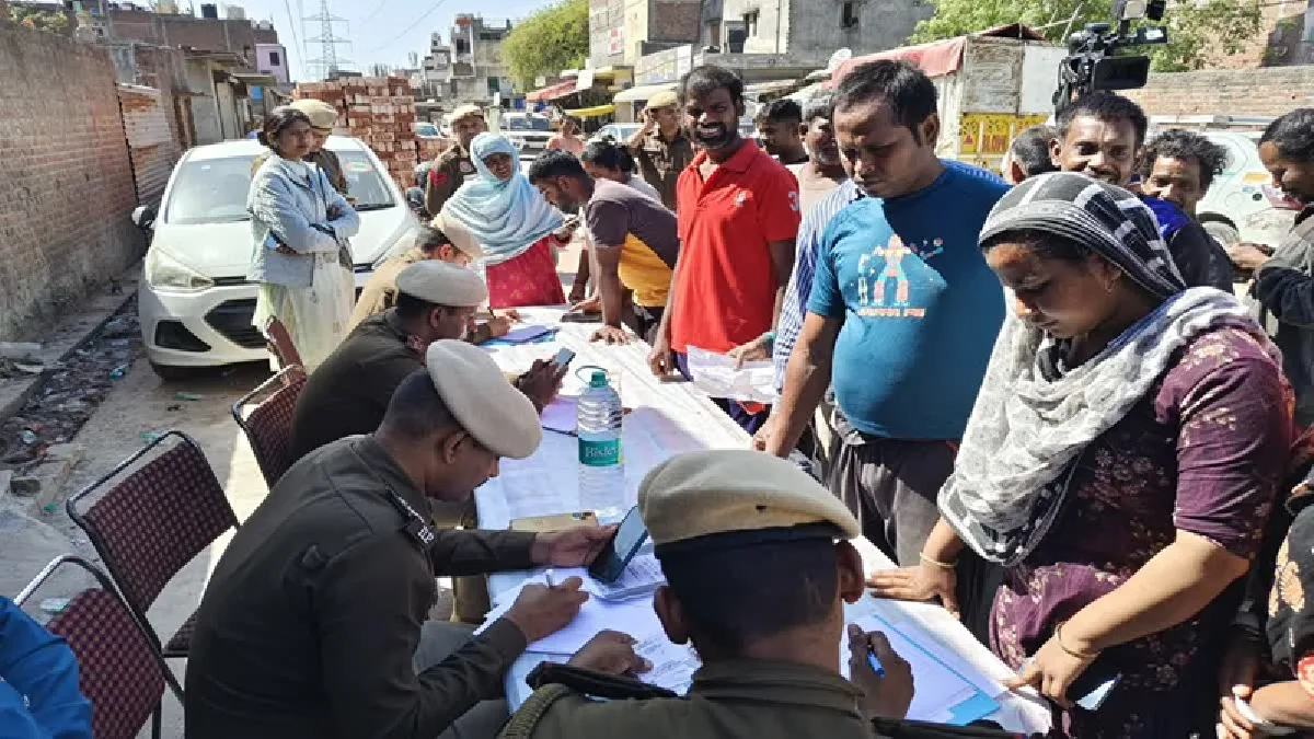 Action Intensified To Identify Bangladeshi Rohingyas In Delhi : दिल्ली में बांग्लादेशी रोहिंग्याओं की धरपकड़ के लिए अभियान तेज, पुलिस जांच रही दस्तावेज