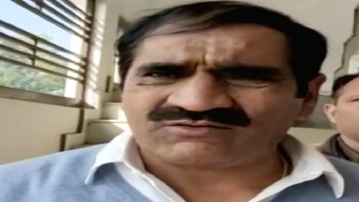 Dharam Singh Chhokar Arrested: हरियाणा में कांग्रेस के पूर्व विधायक धर्म सिंह छौक्कर गिरफ्तार, 1500 करोड़ की मनी लॉन्ड्रिंग मामले में ईडी ने की कार्रवाई