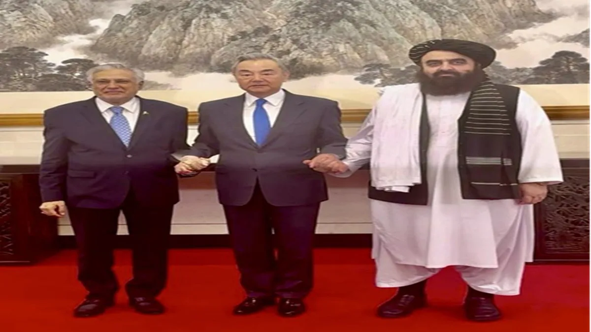 China-Pakistan New Move Regarding CPEC Project : चीन और पाकिस्तान की नई चाल, सीपीईसी प्रोजेक्ट का अफगानिस्तान तक होगा विस्तार, तालिबान सरकार के साथ त्रिपक्षीय समझौता