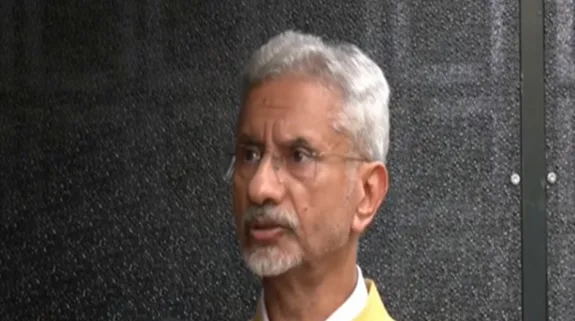Jaishankar Clarified India’s Stand : सिंधु जल संधि, पीओके, कश्मीर, आतंकवाद को लेकर जयशंकर ने स्पष्ट किया भारत का रुख, डोनाल्ड ट्रंप के टैरिफ को लेकर किए दावे पर भी बात की