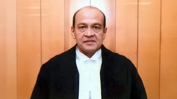 Justice Yashwant Verma Cash Scandal Case : जस्टिस यशवंत वर्मा के खिलाफ आंतरिक जांच समिति की रिपोर्ट राष्ट्रपति को भेजी गई
