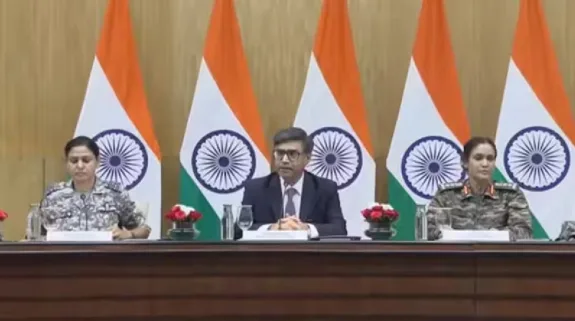 India Gave Befitting Reply To Pakistani : भारत ने पाकिस्तान को फिर दी पटखनी, हमलों का दिया मुंहतोड़ जवाब, तबाह किए 5 एयरबेस