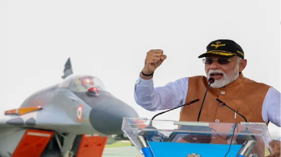 PM Narendra Modi Praised Indomitable Courage Of Indian Armed Forces : अभूतपूर्व, अकल्पनीय और अद्भुत…पीएम नरेंद्र मोदी ने भारतीय सेना के अदम्य साहस की सराहना की, पाकिस्तान को फिर दिया अल्टीमेटम, कहा-याद रहे, यह नया भारत है