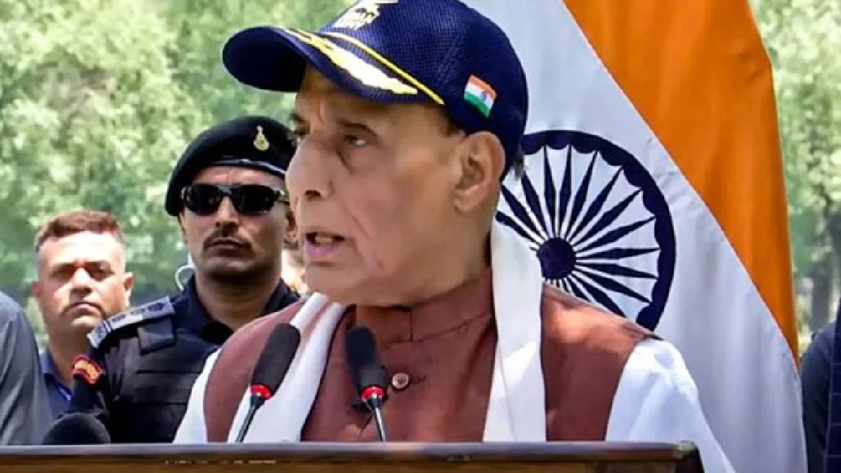 Rajnath Singh Reached Among The Soldiers In Srinagar : पाकिस्तान के परमाणु हथियारों को निगरानी में ले आईएईए, श्रीनगर में जवानों के बीच पहुंचकर बोले राजनाथ सिंह