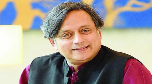 Shashi Tharoor Rejects US Claim Of Mediation : भारत-पाकिस्तान के बीच मध्यस्थता के अमेरिका के दावे को शशि थरूर ने भी नकारा
