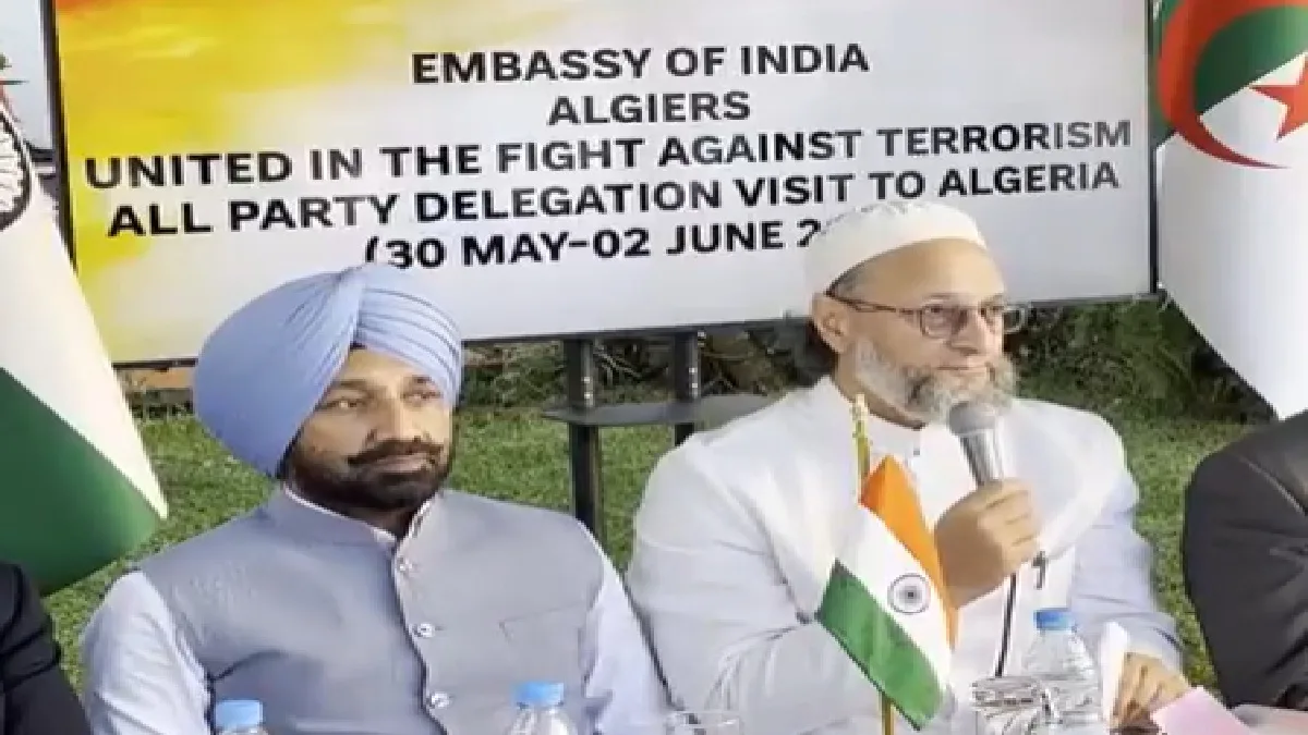 Asaduddin Owaisi Slams Pakistan On Terror: ‘जेल में रहते हुए आतंकी लखवी बाप बन गया!’, उदाहरण देते हुए असदुद्दीन ओवैसी ने दहशतगर्दी फैला रहे पाकिस्तान की खोली पोल