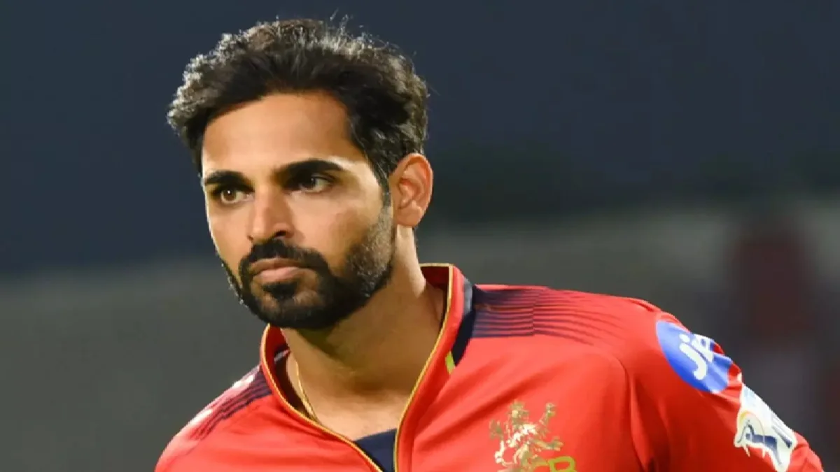 Bhuvneshwar Kumar IPL 2025 Record : भुवनेश्वर कुमार ने आईपीएल में पाया वो मुकाम, जहां अब तक नहीं पहुंचा दूसरा कोई तेज गेंदबाज