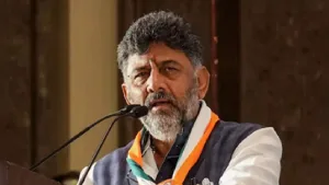 DK Shivakumar Signal On CM Post Of Karnataka: ‘कुर्सी मिलनी बहुत मुश्किल’, कर्नाटक का सीएम बदलने के बारे में लग रही अटकलों के बीच डीके शिवकुमार का छलका दर्द!