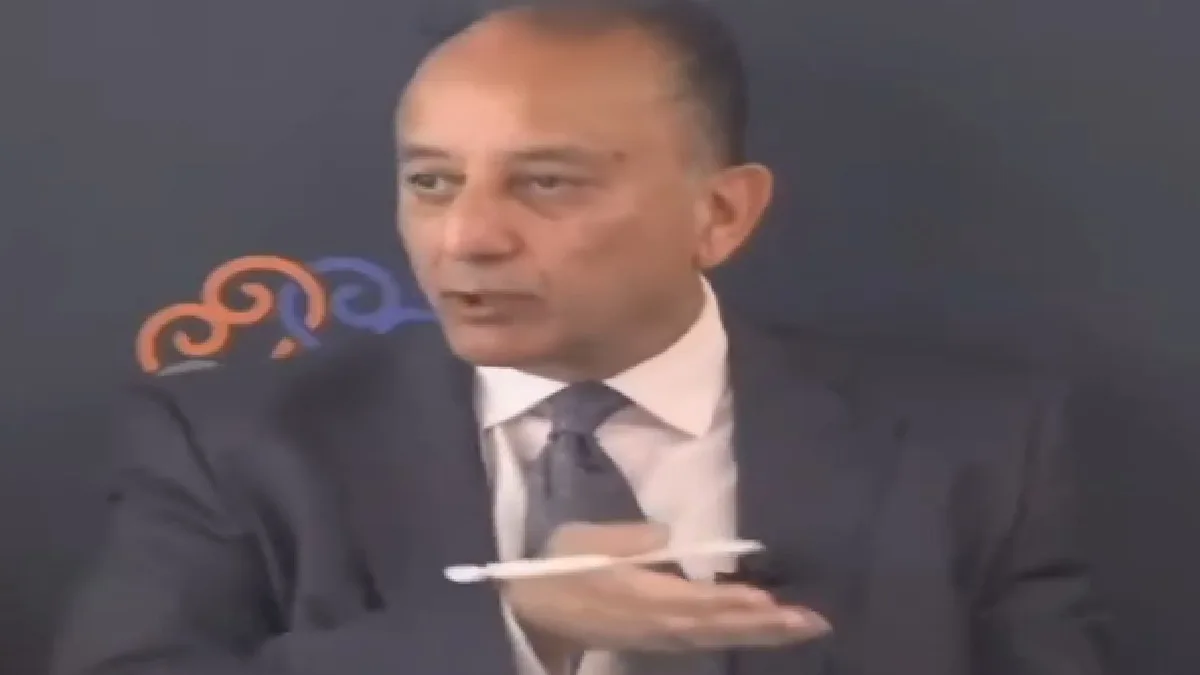 Pakistan Wants American Arms: चीन के हथियार निकले फुस्स तो पाकिस्तान ने लगाई अमेरिका से गुहार, मंत्री बोले- भारत से लड़ने के लिए उन्नत एयर डिफेंस सिस्टम और लड़ाकू विमान दो, देखिए Video