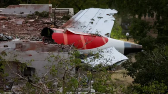 DGCA Orders Intensive Safety Inspection Of Dreamliner Aircraft : डीजीसीए ने बोइंग ड्रीमलाइनर विमानों की गहन सुरक्षा जांच का दिया आदेश, क्रैश विमान का ब्लैक बॉक्स मिला