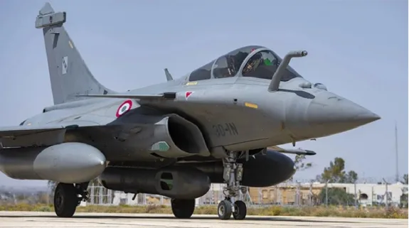 Dassault Aviation On Rafale Fighter Jets: पाकिस्तान से सैन्य संघर्ष में भारत के कितने राफेल लड़ाकू विमान नष्ट हुए?, दसॉ एविएशन के सीईओ एरिक ट्रैपियर ने बताया