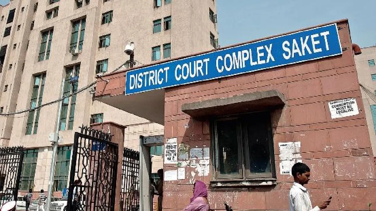 Saket Court Delhi : साकेत कोर्ट में लॉकअप के अंदर कैदियों के बीच खूनी झड़प, एक की मौत