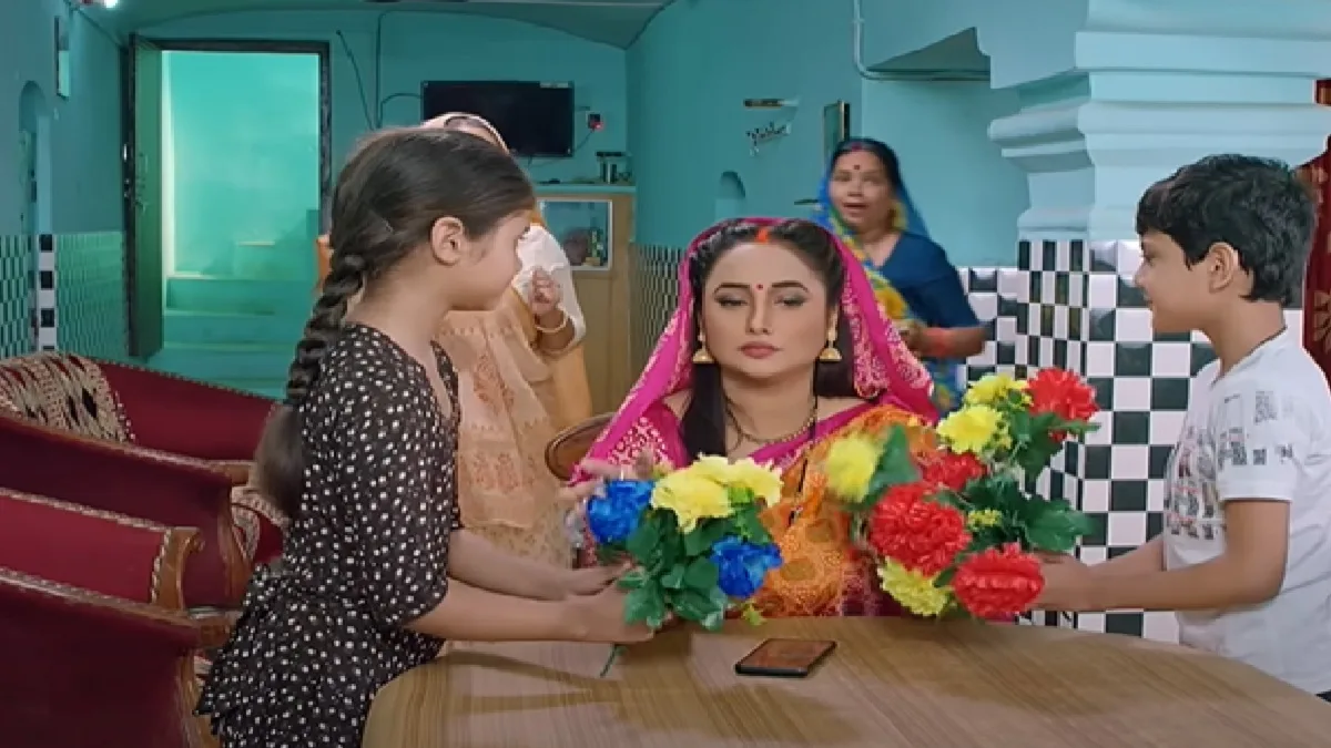 रानी चटर्जी की फिल्म ”अम्मा” का नया गाना हुआ रिलीज, इमोशनल कर देगा गाने का वीडियो